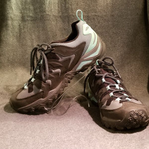 MERRELL Chameleon Waterproof Hike EUC